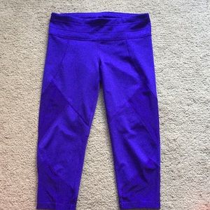 Athleta Cropped workout leggings